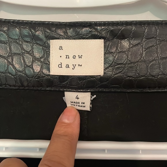 black snake print pants - Picture 5 of 5